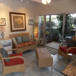 https://kihei-bay-surf-145.hotelsinhawaii.org